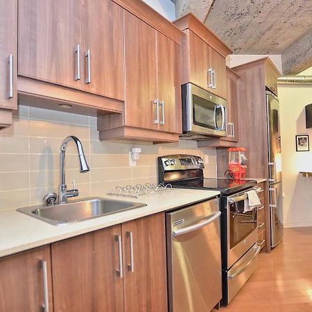 Appartamento Stylish Urban Loft Downtown Montréal Esterno foto